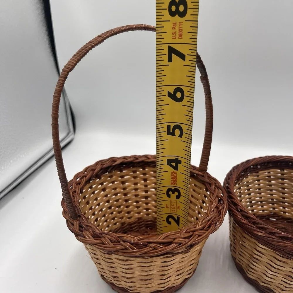 Lot of 3 Small Vintage Wicker Baskets One With Handle Two Tone Pretty And Cute!